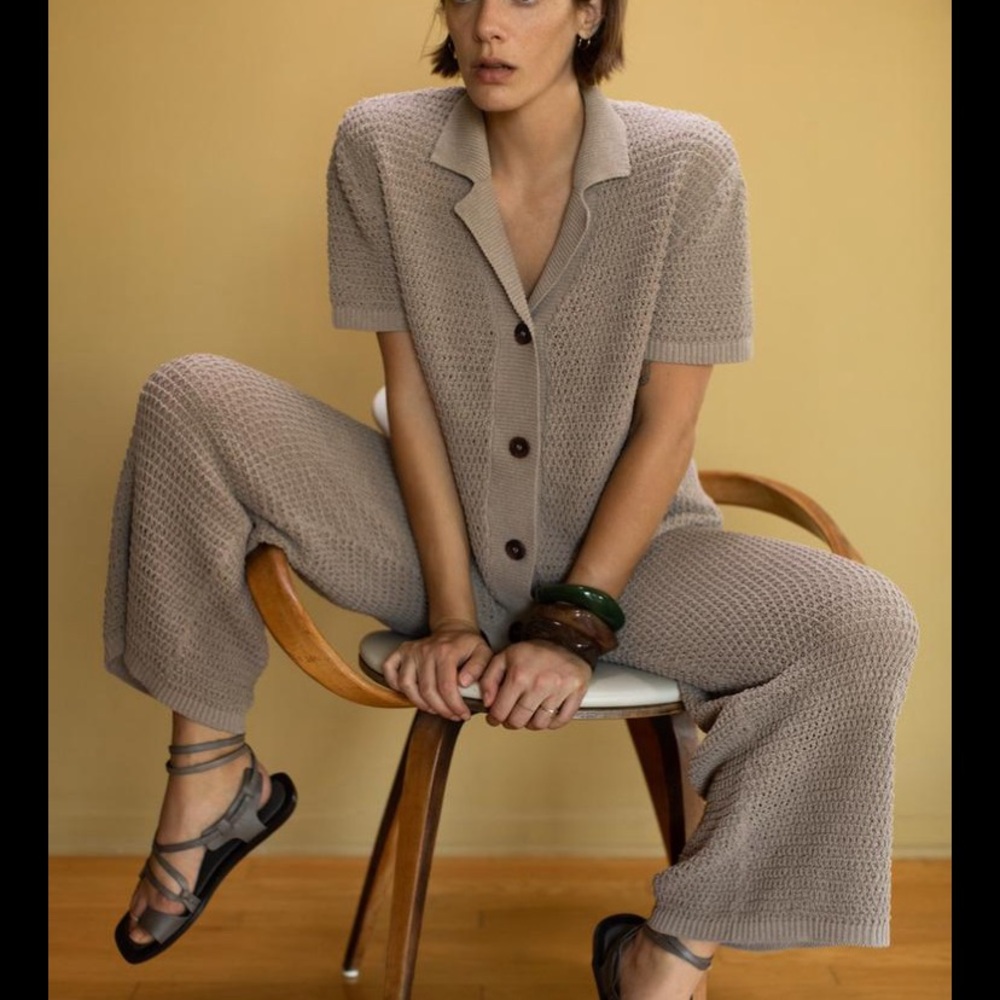 Zara woman’s knit top